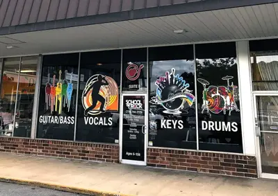 Vinyl Signs Photo